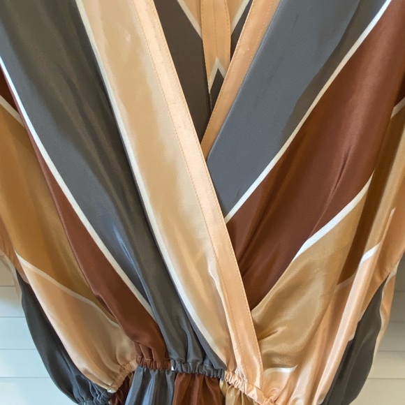 Vintage striped wrap front midi dress - Picture 6 of 13